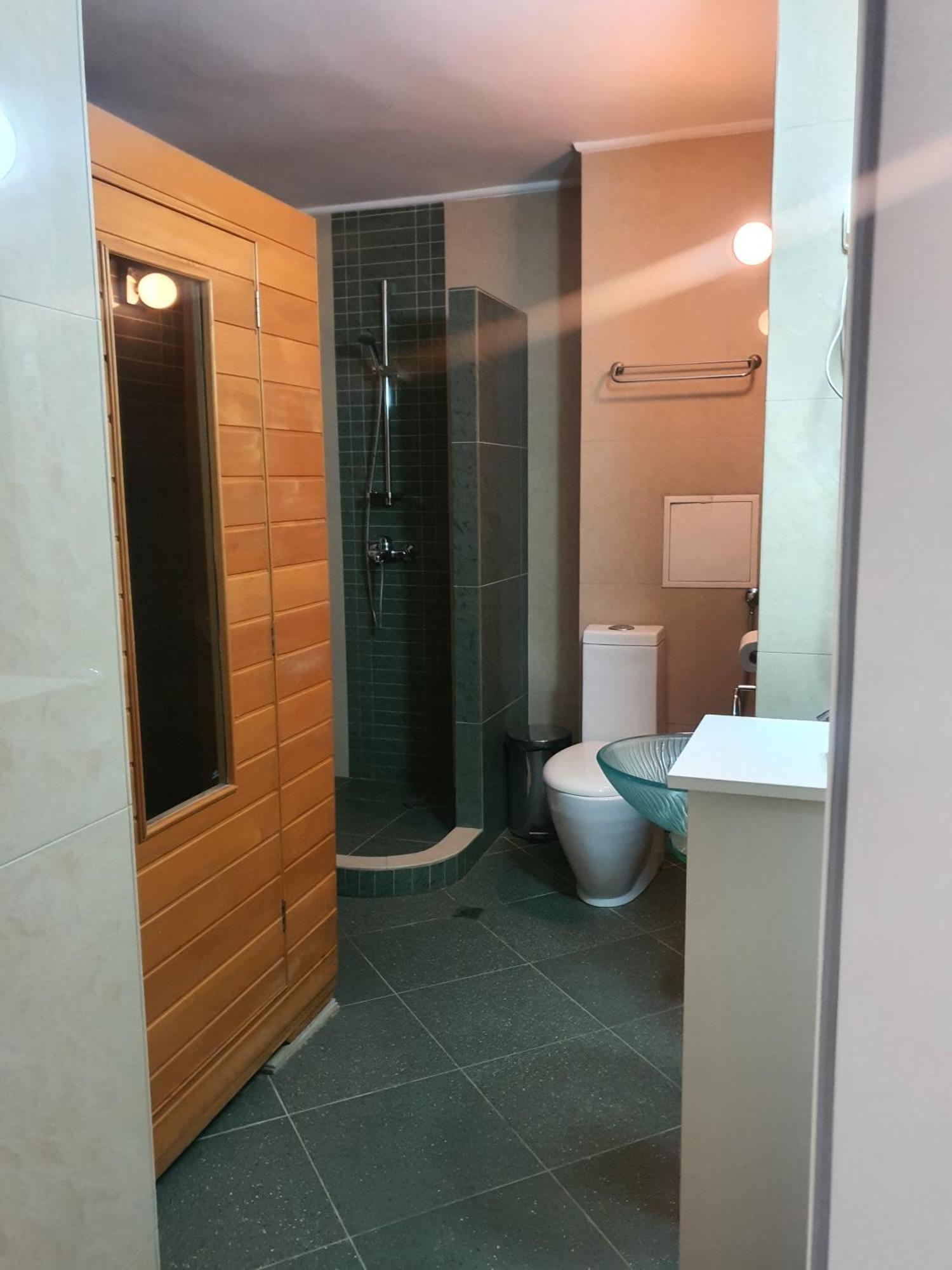 Family Hotel Central Burgas City Exterior foto