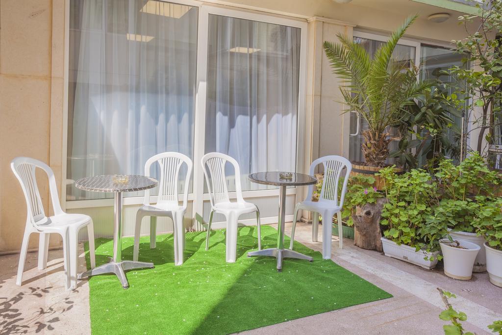 Family Hotel Central Burgas City Exterior foto